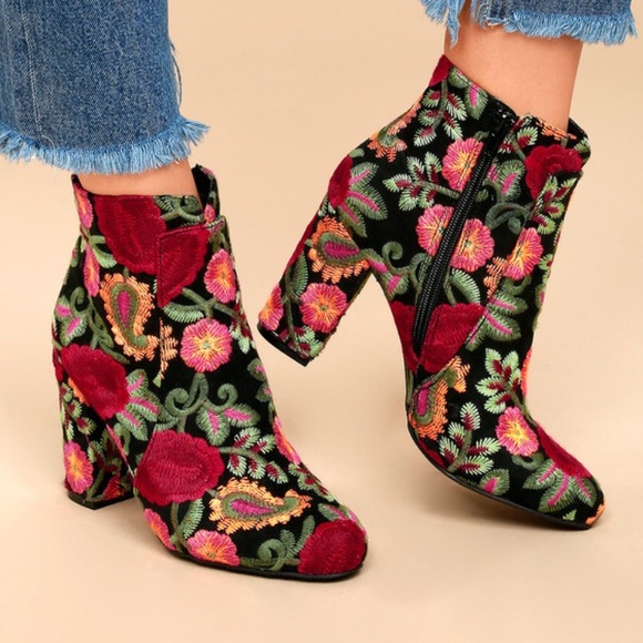 Mia Shoes - NEW Mia boots